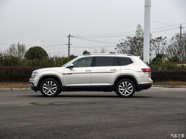 上汽大眾 途昂 2017款 380TSI 四驅(qū)旗艦版