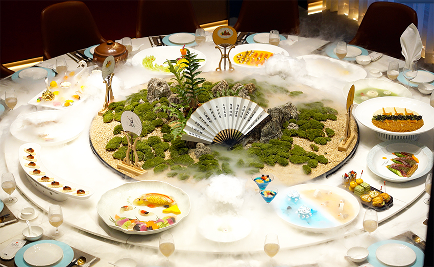 大觀(guān)樓長(zhǎng)聯(lián)宴。