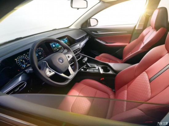 長(zhǎng)安汽車 逸動(dòng) 2020款 PLUS 基本型